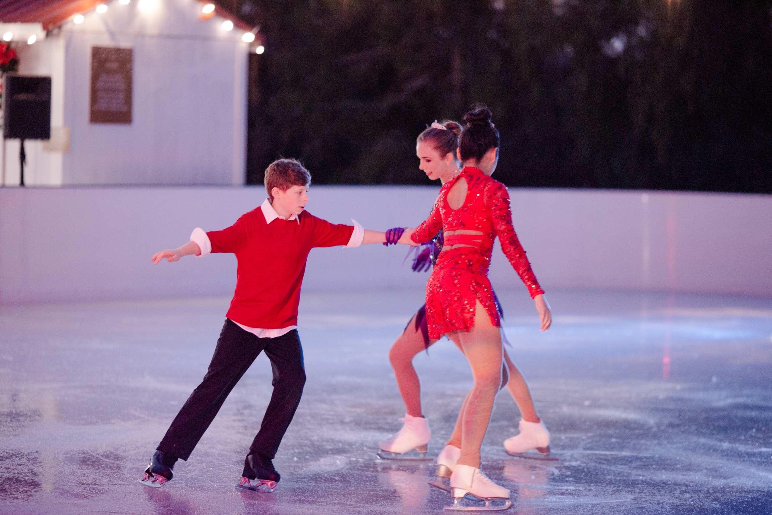 Glice Skating performance