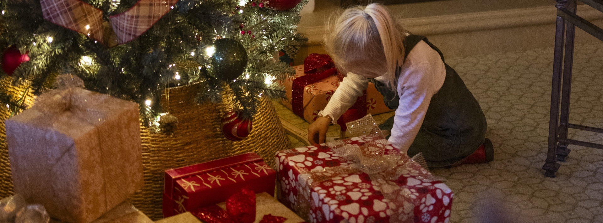 Santa Suite Christmas tree